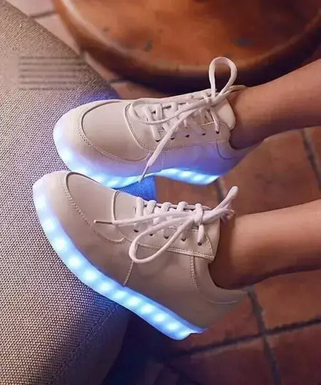 Maogu 2024 adulto unissex das mulheres dos homens criança tênis luminosos brilhante carga usb meninos led colorido light-up sapatos meninas calçados