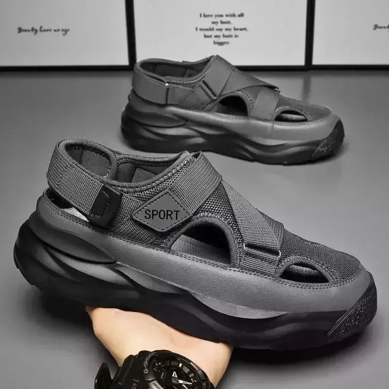Sandálias de plataforma antiderrapante respiráveis masculinas, sapatos casuais ao ar livre, sandálias de praia, estilista masculino, novo, 2024