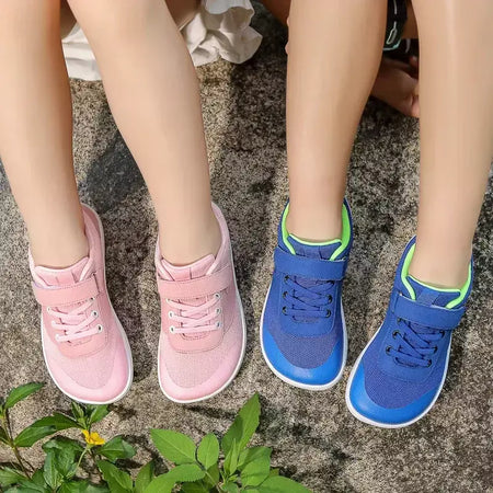 Novos meninos meninas tênis crianças largas sapatos descalços naturalmente spracam sapatos da criança pequena grande criança
