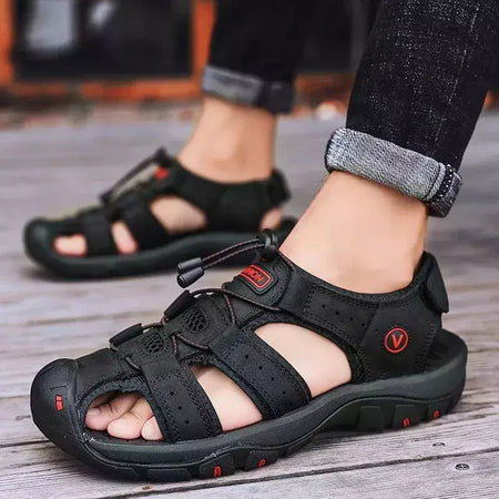 2024 sapatos masculinos de couro verão novo tamanho grande sandálias masculinas sandálias de moda chinelos tamanho grande 38-47 ?