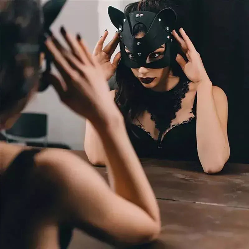 Meia face gato cosplay máscara de couro feminino olho cosplay festa de halloween pu meia máscara facial adulto suprimentos de jogo adulto jogo