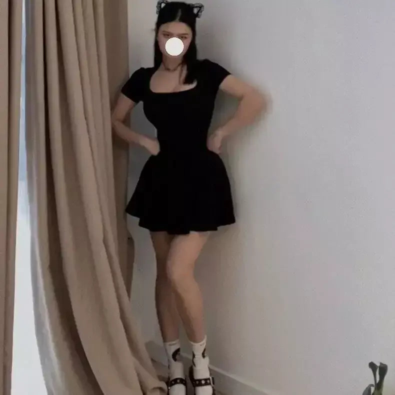 Verão novo desejo puro gola quadrada manga curta bodycon vestido elástico mini saia moda feminina fibra de poliéster cintura império