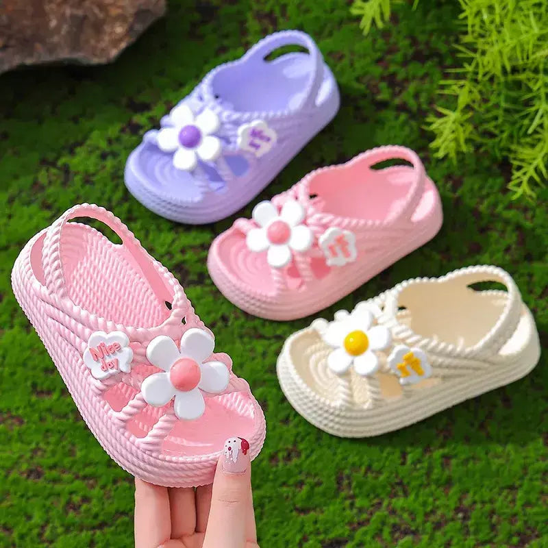 Sandálias para meninas verão nova moda princesa sapatos eva antiderrapante fundo macio flor indoor e outdoor sandálias infantis