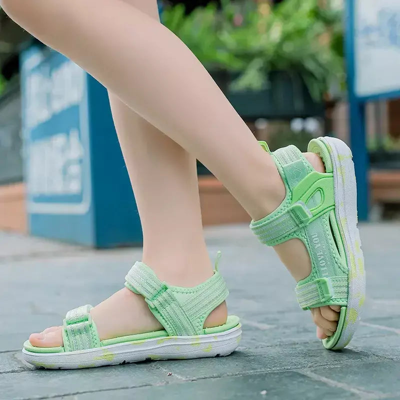 Sandálias de verão para meninas, sandálias esportivas ao ar livre, sapatos de praia casuais, confortáveis, antiderrapantes, moda, tamanho 40