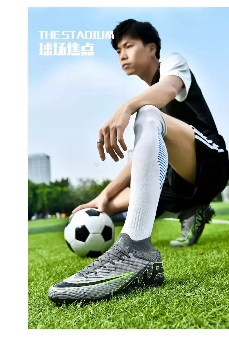 Sapatos de futebol antiderrapantes profissionais para homens, botas de treinamento Grass Society, grampos de qualidade superior, botas originais, novos