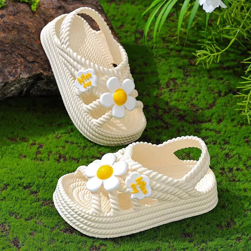 Sandálias para meninas verão nova moda princesa sapatos eva antiderrapante fundo macio flor indoor e outdoor sandálias infantis