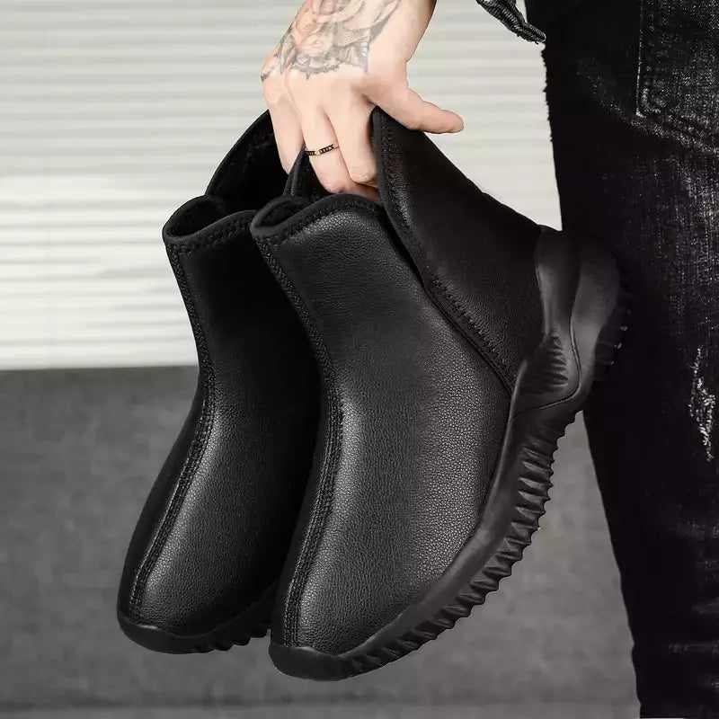 Botas de neve de pelúcia impermeáveis masculinas, botas de pele quente, sapatos casuais, deslizar, inverno