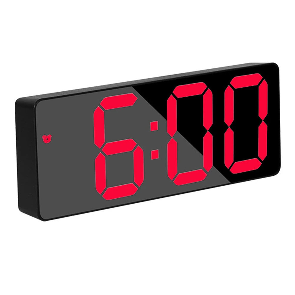 Relógio eletrônico com display grande e controle de voz brilhante projetado para calendário de alarme de tempo e monitoramento de temperatura