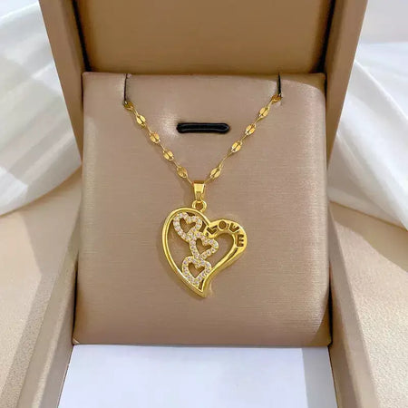 Colares Coração de Zircônia em Aço Inoxidável Mulheres Colar Metal Cor Dourada Festa de Aniversário Joias Diárias para meninas, Trendy and Love