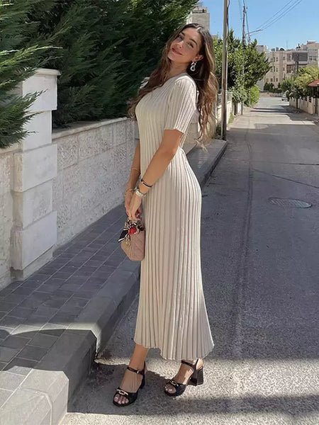 Vestido longo de malha monocromática feminino, manga curta, vestido feminino plissado, gola em O, quadril, primavera, moda verão, feminino, 2022