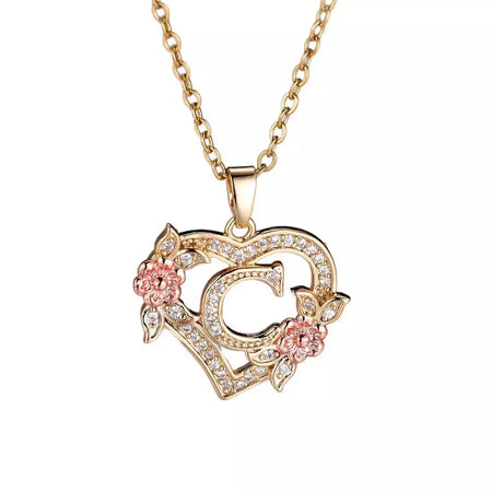 Venda quente oco amor flor 26 letras em inglês pingente de diamante senhora colar pingente personalizado moda clavícula corrente