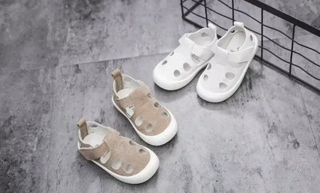 Crianças metade sandálias meninos esportes sapatos casuais recortes oco moda 2024 nova primavera verão crianças meninas sandálias 21-30