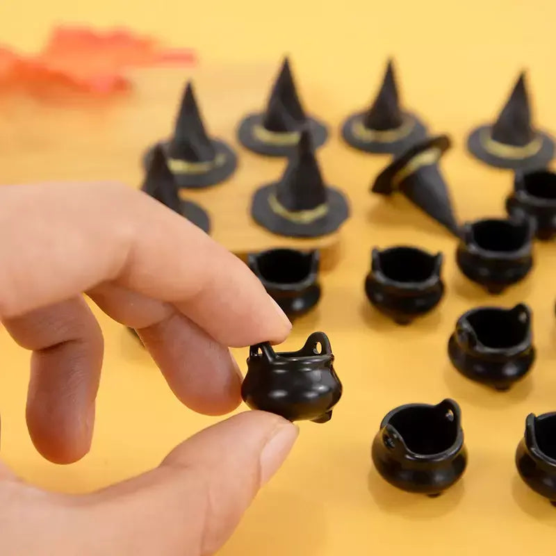 10 pçs halloween bruxa chapéu decorações chapéus em miniatura caldeirão potes chaleira ornamento festa de halloween decoração para casa diy artesanato