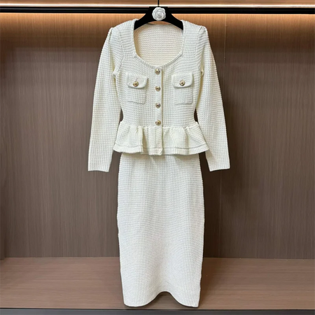 Vestido feminino 2025 primavera novo elástico de malha vestidos longos ombro almofada fino ajuste vestido de manga comprida falso vestidos de festa de duas peças