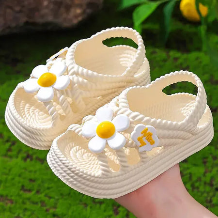 Sandálias para meninas verão nova moda princesa sapatos eva antiderrapante fundo macio flor indoor e outdoor sandálias infantis