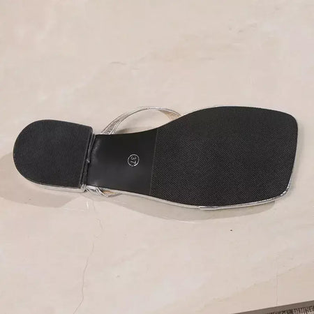 Mulheres apartamentos chinelos novo verão de luxo moda sandálias casuais designer dedo do pé aberto antiderrapante ao ar livre chinelos de praia slides feminino