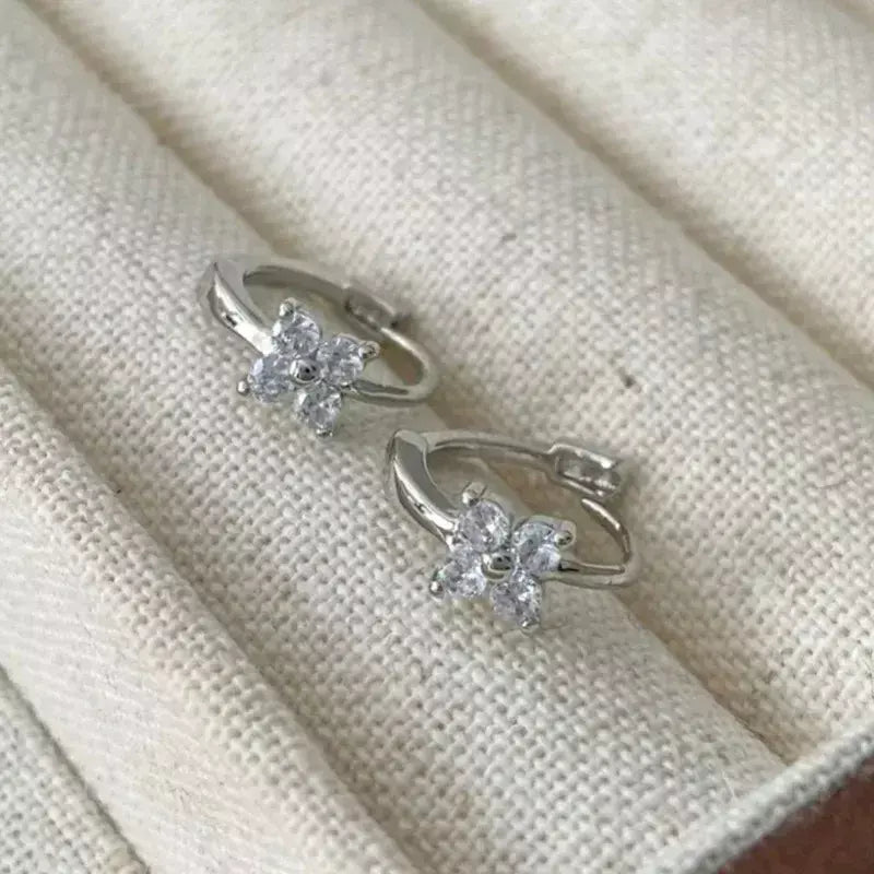 Novo aço inoxidável zircão colares para mulheres 18k banhado a ouro quatro folhas grama colar corrente colar de luxo jóias presente