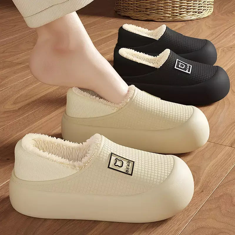 Chinelos de algodão para mulheres inverno saco à prova dwaterproof água salto quente antiderrapante chinelos de pelúcia para homens fundo grosso sapatos de casal