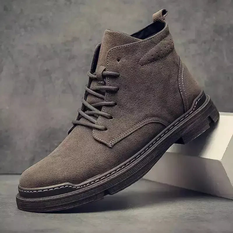 Sapatos retrô respiráveis de cano médio masculino, botas casuais de trabalho, sapato confortável, sapato leve, bota masculina da moda, quente, outono, inverno, nova moda