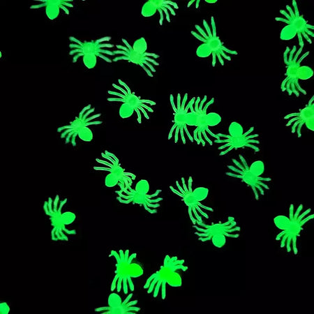 50 pçs halloween aranhas luminosas mini horror aranha brilho no escuro decorações de festa de halloween casa assombrada adereços assustadores