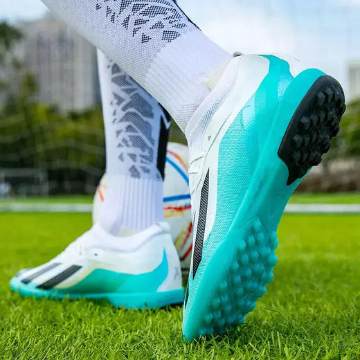 Tênis de treinamento de grama profissional para homens, grampos interiores, botas de futebol indoor, botas antiderrapantes, sociedade original
