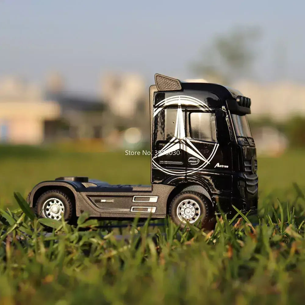 1:50 caminhão contêiner carros de brinquedo modelo fundido pneus de borracha veículo puxar para trás luz música carro em miniatura meninos presentes do festival