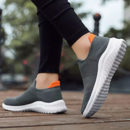 Sapatos masculinos tênis de malha respirável deslizamento em tênis de corrida ao ar livre antiderrapante casal jogging treinamento caminhadas sapatos esportivos