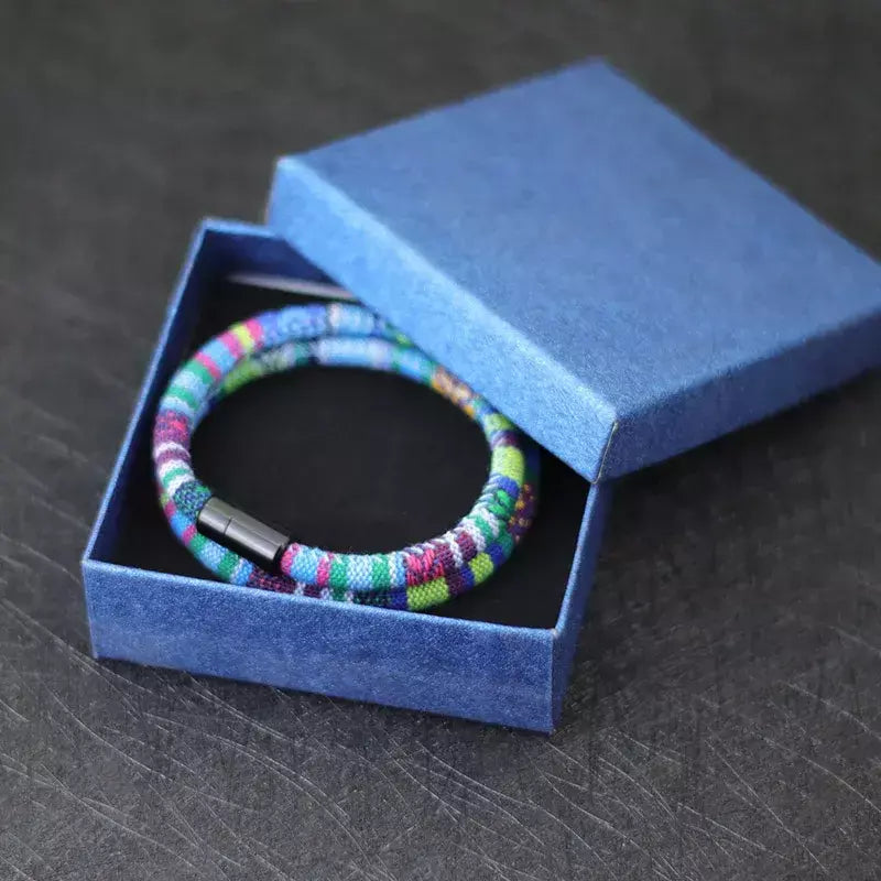 Novo em homens bohemia corda pulseira atrair magentic braclet aventura sobrevivência braslet pulseras hilo hombre praia surf brazalete