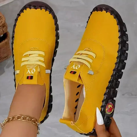 Mulheres tênis 2025 novos sapatos de designer mocassins de sola macia romana respirável ao ar livre retro tamanho grande único sapatos para mulher