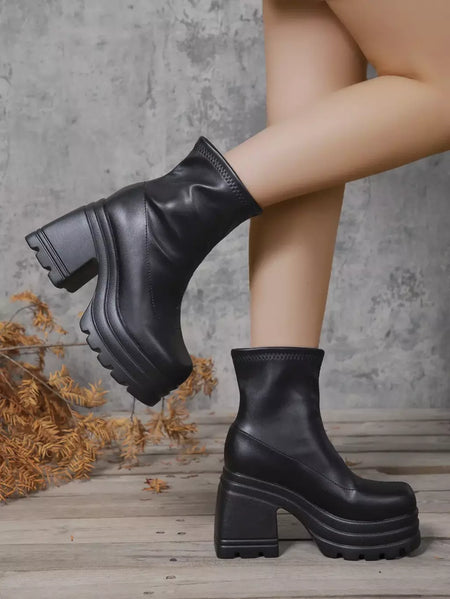 Mulheres nova moda botas curtas mulheres sexy bota de couro dedo do pé quadrado casual zíper salto alto casual sola grossa sapatos femininos zapatos