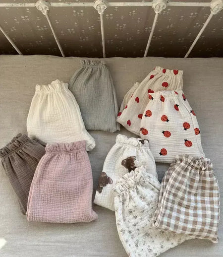 Calças de bebê de algodão orgânico recém-nascidos outono primavera verão inverno bonito impressão macia musselina roupas calças pantalons capris