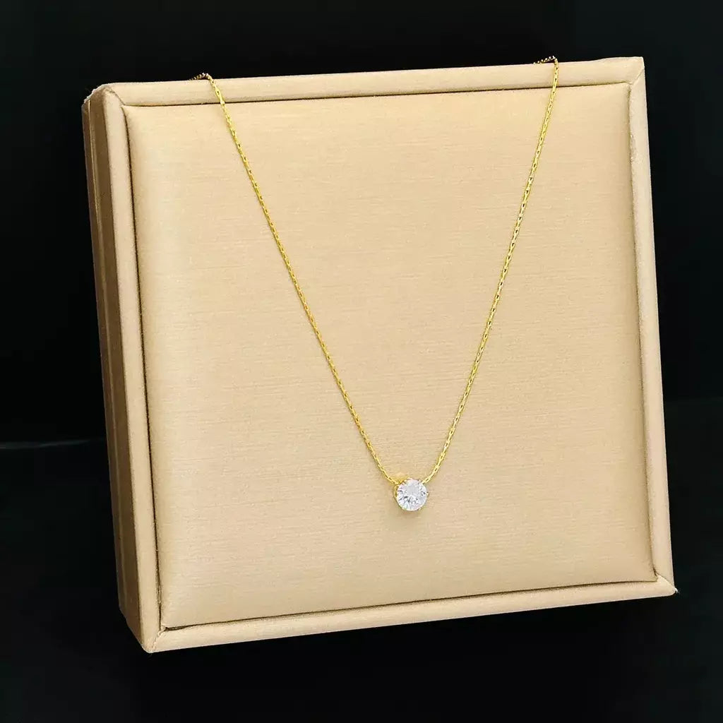 Moda de luxo aço inoxidável cor ouro 6 garra coração zircão pingente colar para mulher requintado não desbota colar jóias