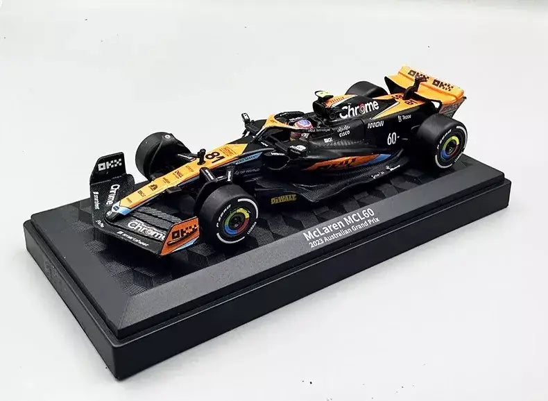 1:43 MCL60 2023 4 # Lando Norris P2 British GP Mclaren F1 #81 Oscar Piastri Diecast coleção de modelos de liga de amor clássico Hobby