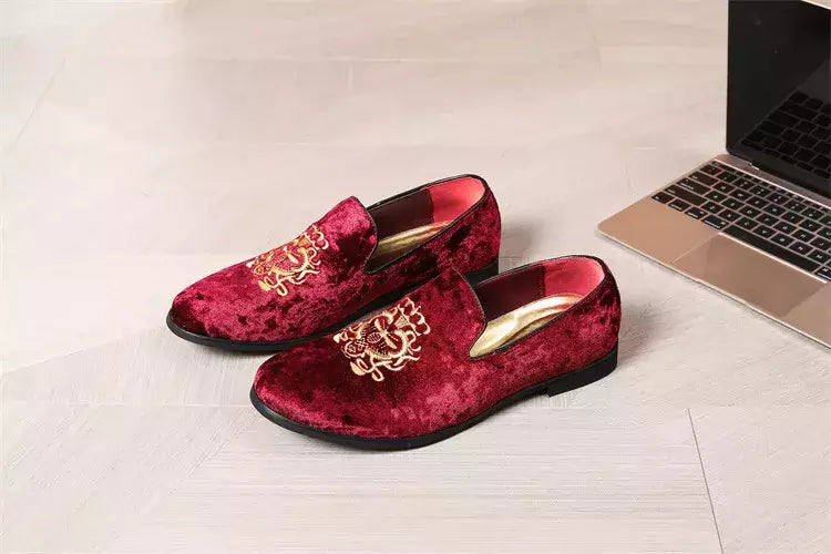 Sapatos de couro de camurça para homens, sapatos de casamento, sapatos baixos Oxford, mocassins bordados, tamanho grande, alta qualidade, designer, luxo, festa