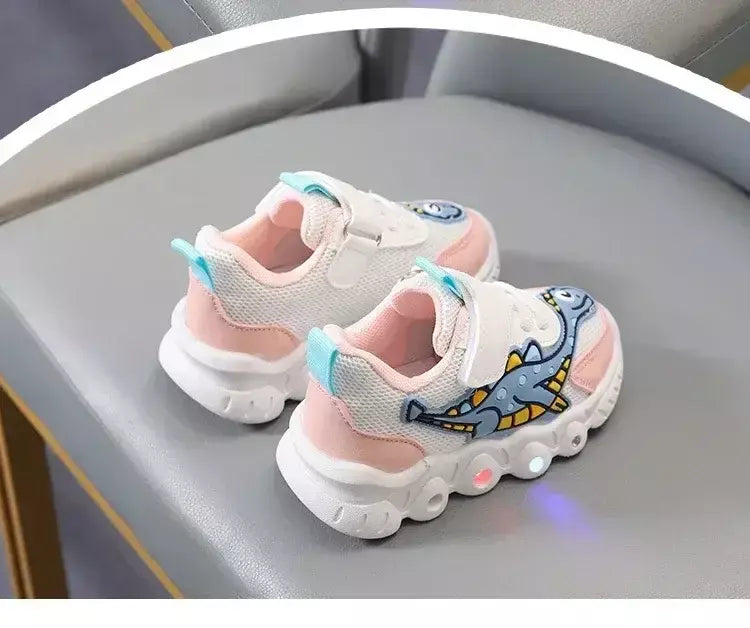 Sapatilhas LED bonitos dos desenhos animados das crianças, sapatos de malha respirável, sapatos iluminados, casual, iluminação, meninos, meninas, bebê