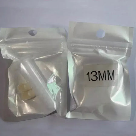 1 par de dentes de vampiro, presas, adereços para dentaduras, fantasia de halloween, dentes falsos, cola sólida, adesivo para dentadura, decoração de festa de halloween