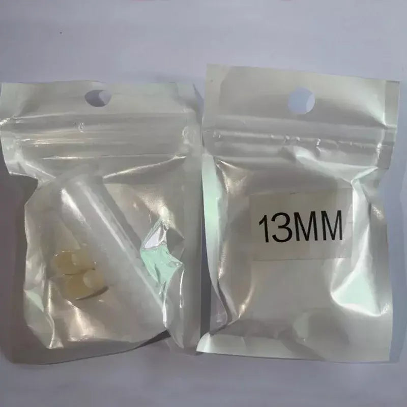 1 par de dentes de vampiro, presas, adereços para dentaduras, fantasia de halloween, dentes falsos, cola sólida, adesivo para dentadura, decoração de festa de halloween