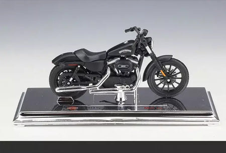 Maisto 1:18 harley davidson sportster ferro 883 liga clássico modelo da motocicleta diecast metal motocicleta modelo crianças brinquedos presente