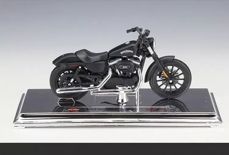 Maisto 1:18 harley davidson sportster ferro 883 liga clássico modelo da motocicleta diecast metal motocicleta modelo crianças brinquedos presente