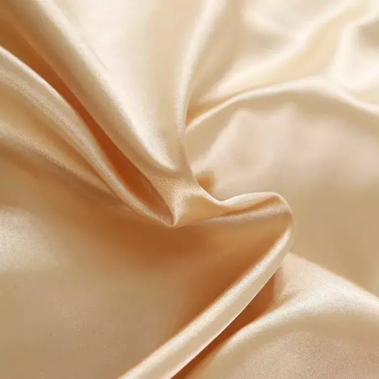 Luxo Satin Bedding Set Capa de edredão com fronha Estilo Europeu King Queen Size Confortável Bed Set Covers Folha de linho