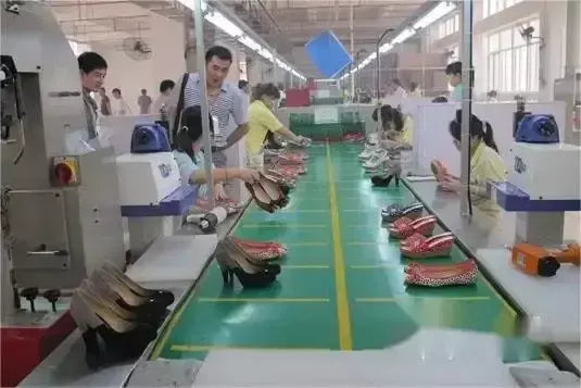 Mulheres sapatos de plataforma casual deslizamento em sapatos moda mocassins senhoras tênis chaussure femme tênis mulher
