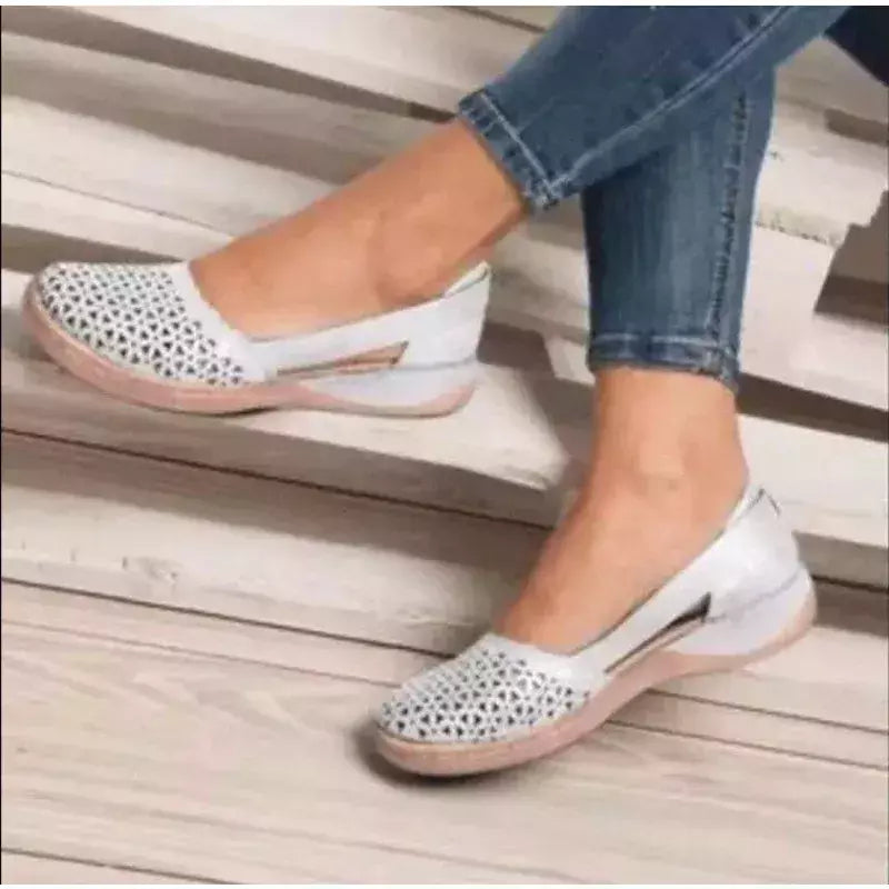 Sandálias artesanais de couro feminino, sapatilhas respiráveis, estilo retrô, chinelo de apoio personalizado para senhoras, verão 2022