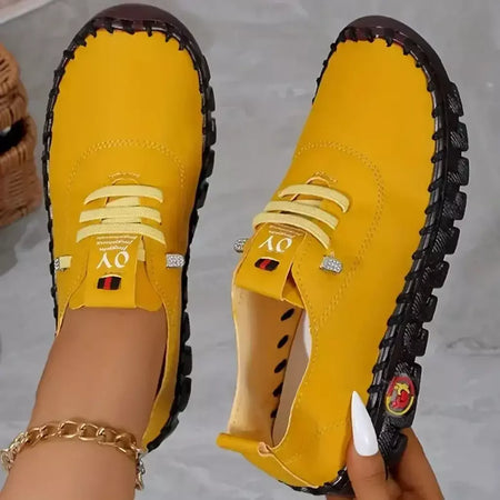Mulheres tênis 2025 novos sapatos de designer mocassins de sola macia romana respirável ao ar livre retro tamanho grande único sapatos para mulher