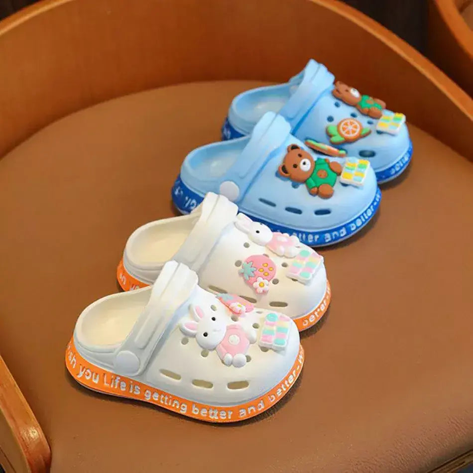 Verão dos desenhos animados coelho urso respirável crianças indoor tamancos sapatos com buracos antiderrapantes unisex chinelos de sola macia crianças sandálias