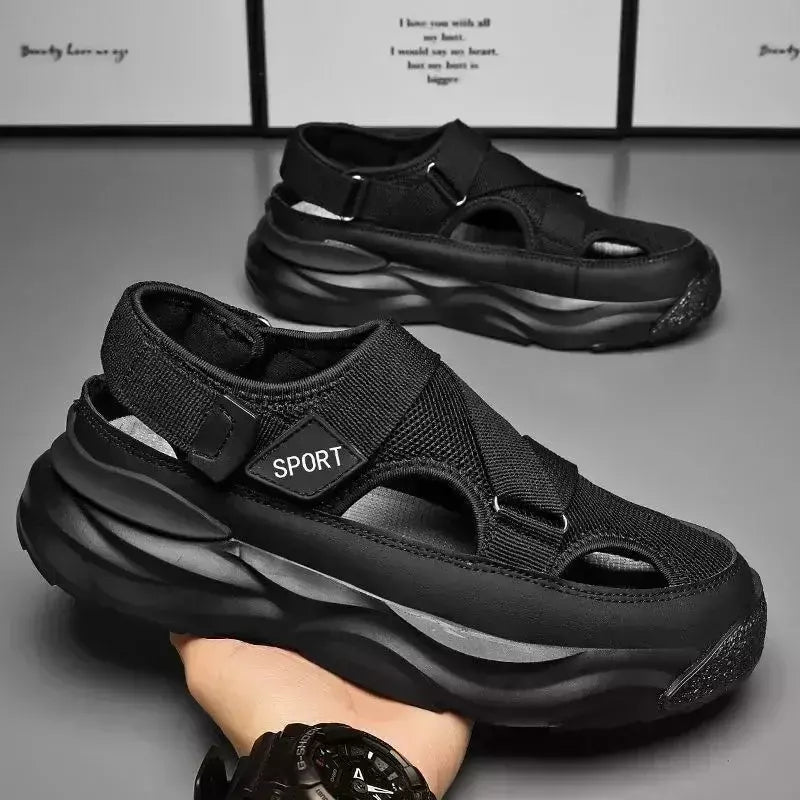 Sandálias de plataforma antiderrapante respiráveis masculinas, sapatos casuais ao ar livre, sandálias de praia, estilista masculino, novo, 2024