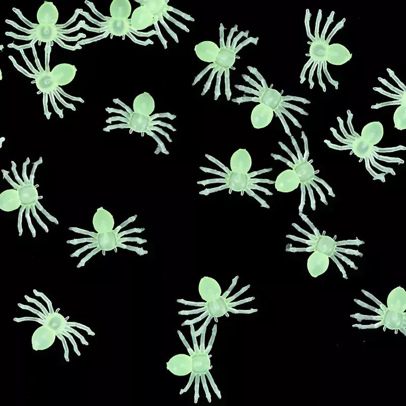 50 pçs halloween aranhas luminosas mini horror aranha brilho no escuro decorações de festa de halloween casa assombrada adereços assustadores
