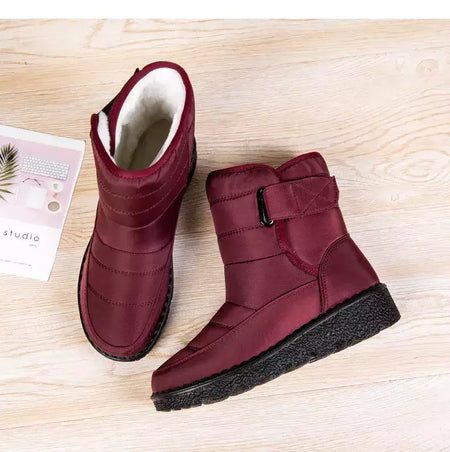 Botas de neve impermeáveis antiderrapantes para mulheres, sapatos de plataforma, tornozelo quente, sapatos acolchoados de algodão, inverno