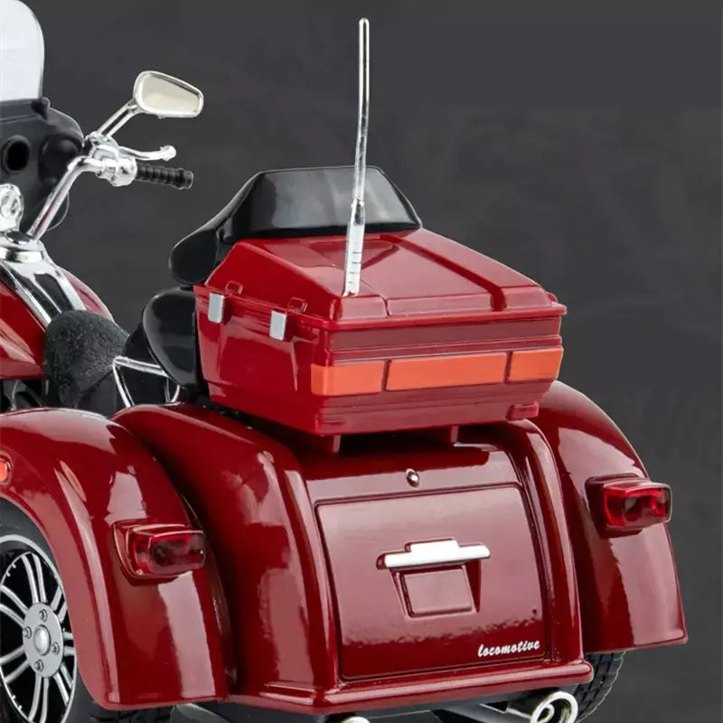 CVO-Tri Glide Alloy Motorcycle Model for Kids, Três Rodas, Cruzeiro, Viagem, Diecast, Lazer na Rua, Luz Sonora, Presente, 1:9