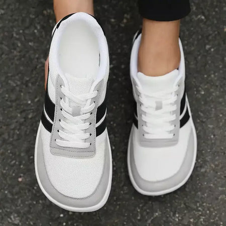 Novo dedo do pé largo sapatos masculinos casuais versátil sola macia ampla última sapatos tênis de caminhada malha respirável confortável sapatos descalços