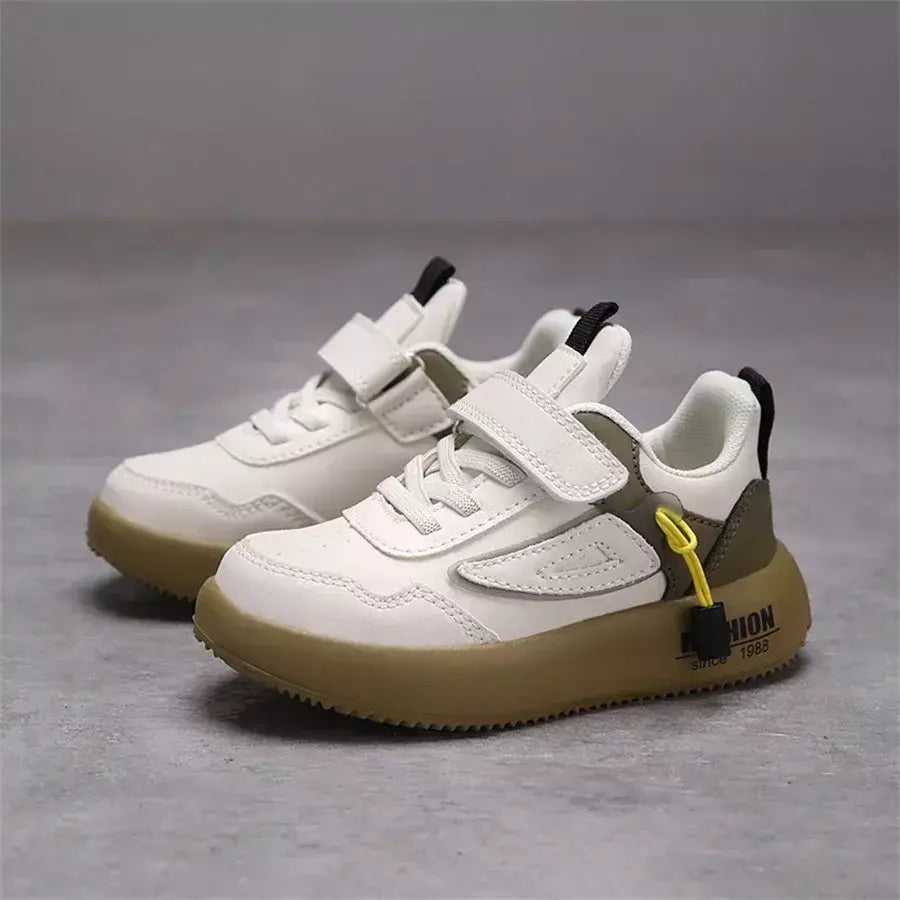 Tenis tênis crianças primavera/outono novos meninos meninas sapatos esportivos casuais sapatos de couro sola macia crianças pequenos sapatos brancos